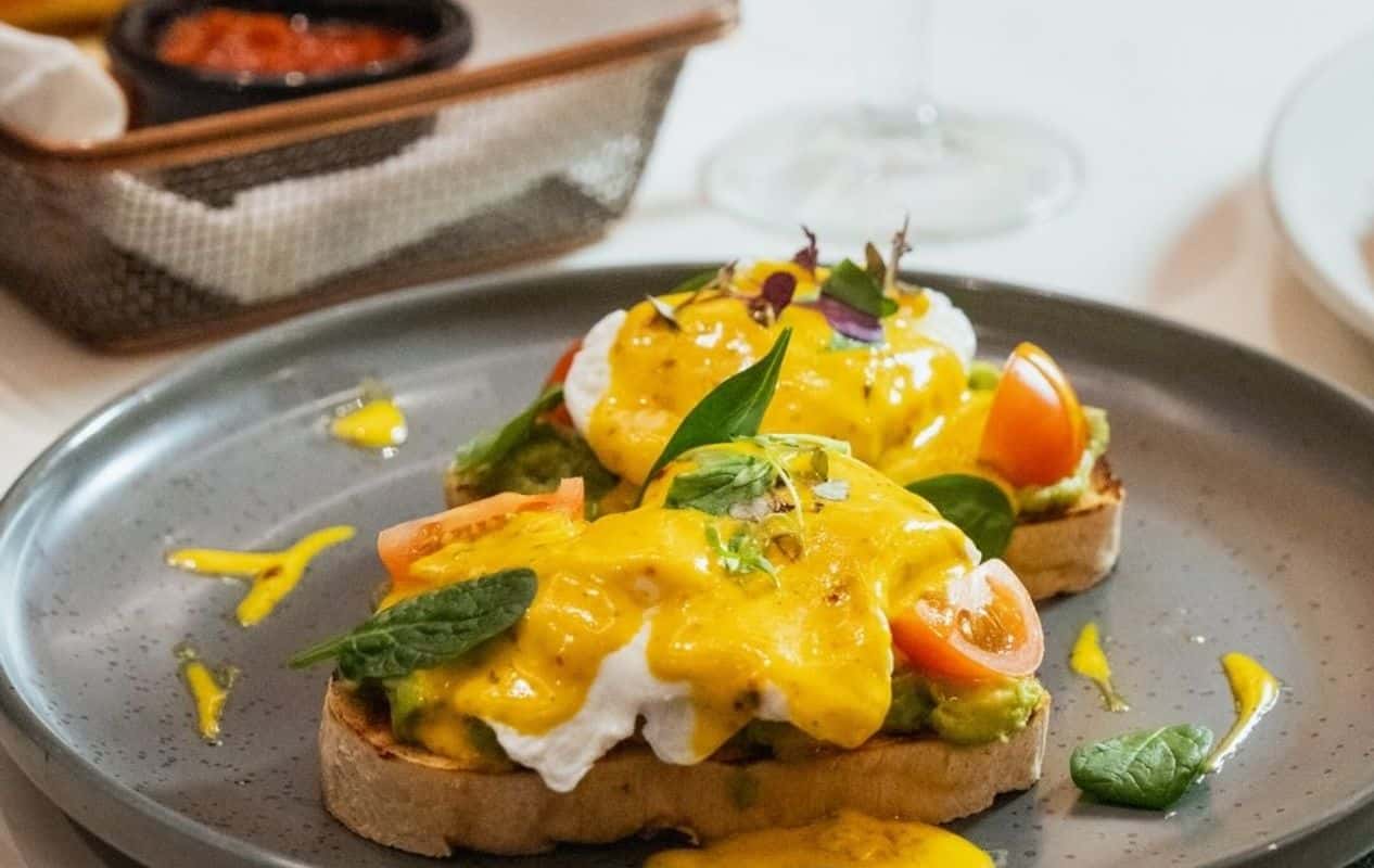 Enjoy Australian, Restaurant, Non-smoking, Table service, Wheelchair accessible, $$$$, Families and Groups cuisine at Sunday Brunch @ PepperBerry Hilton in Darwin CBD, Darwin