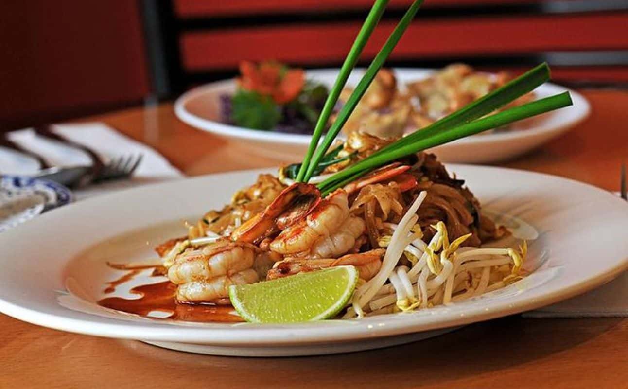 Enjoy Thai cuisine at Tanapa Thai in Glenelg, Adelaide