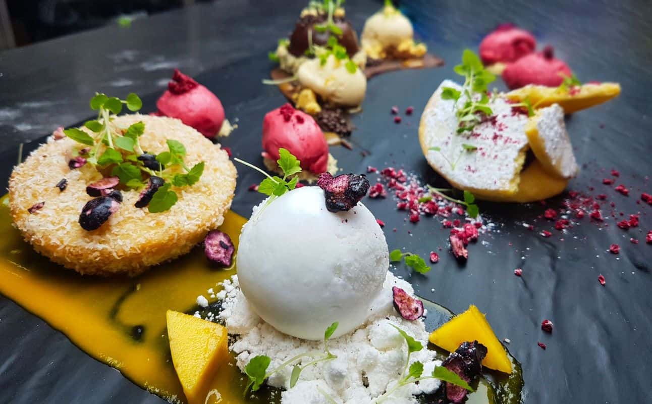 Enjoy Australian cuisine at HQ's on William in Melbourne City, Melbourne