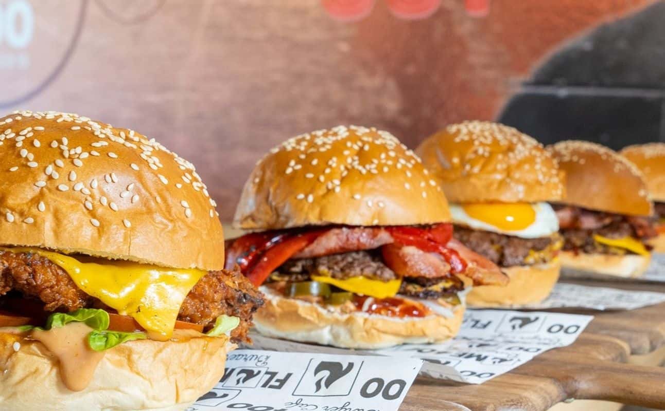 Flame400 Burger Cafe