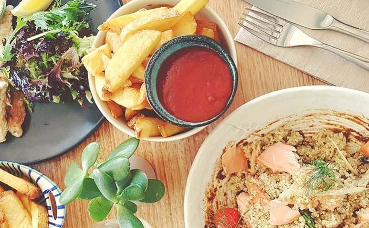 Enjoy Seafood, Small plates and Sushi cuisine at South Sailor in Thirroul, Wollongong