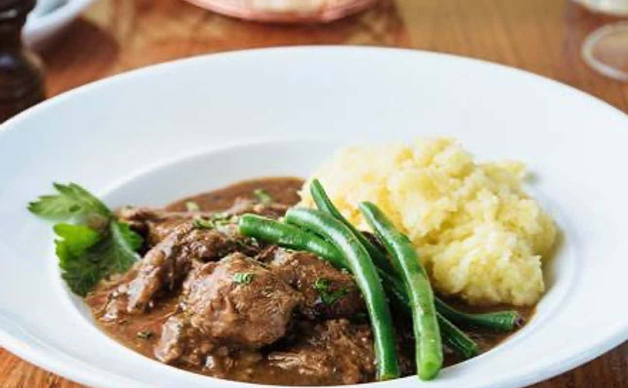 Mediterraneo Charcoal Grill