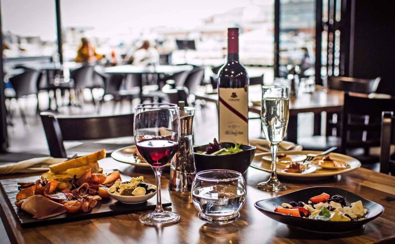 Enjoy Craft beer cuisine at Quarterdeck Dining in Mandurah, Mandurah, Bunbury & South West