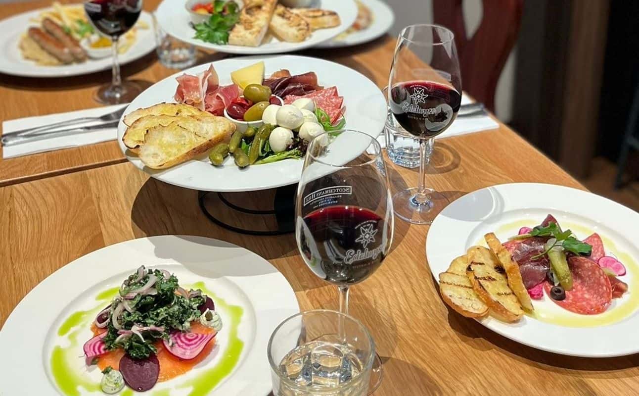 Edelwyss Bistro & Bar