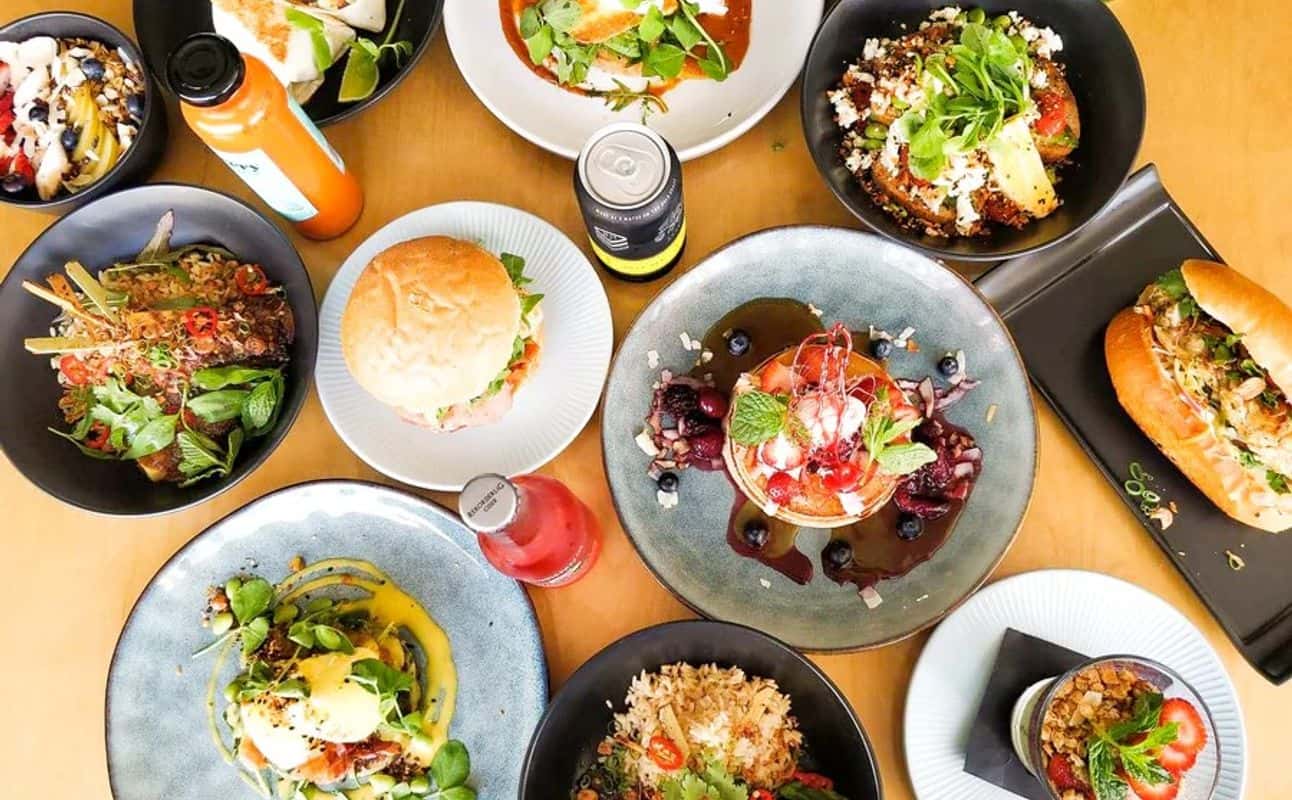 Enjoy Australian, Asian and Mexican cuisine at Caffeine Kings in Miami, Gold Coast