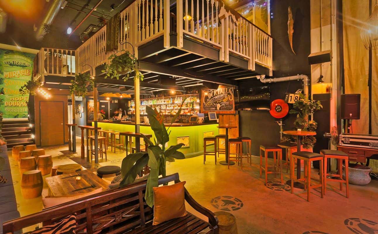 Enjoy Middle Eastern and Moroccan cuisine at Dutch Courage Officers' Mess in Fortitude Valley, Brisbane