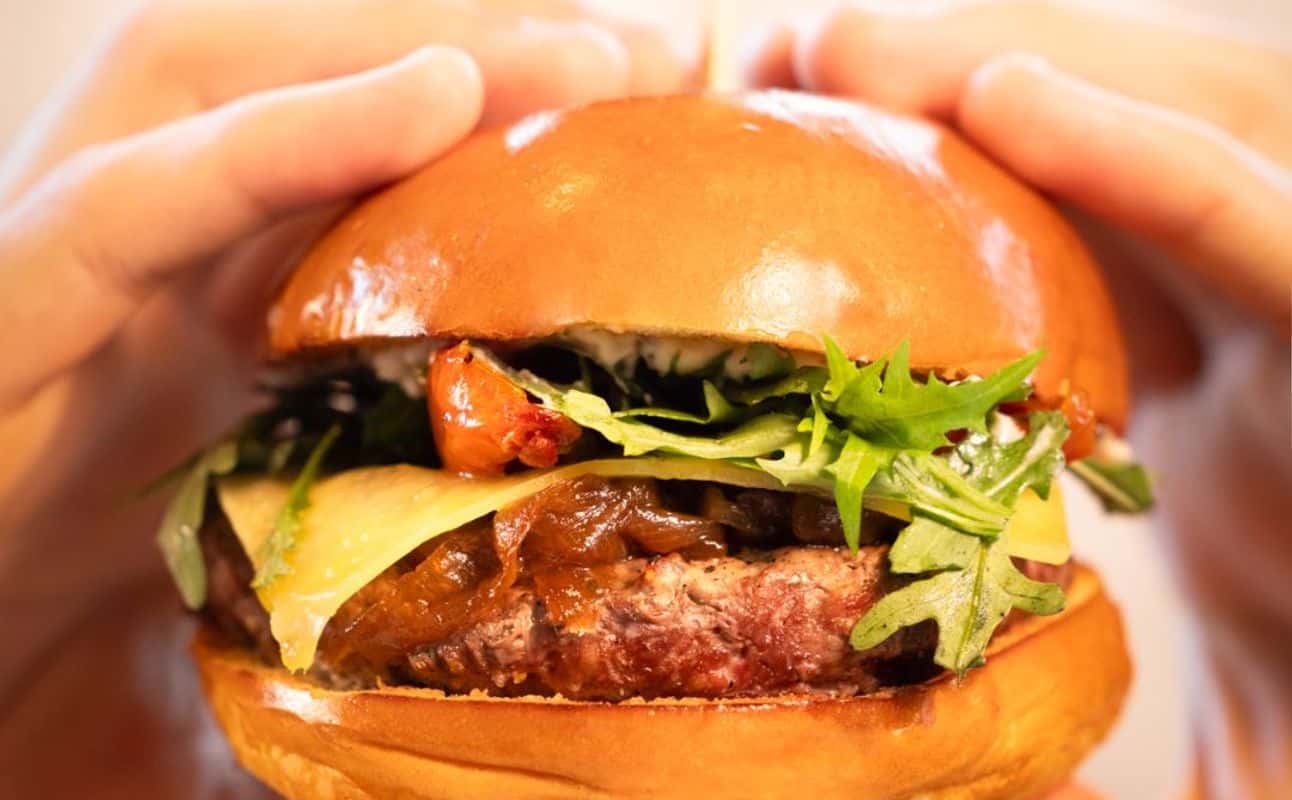 Enjoy Irish and Pub Food cuisine at Fenians Irish Pub in Perth Central, Perth