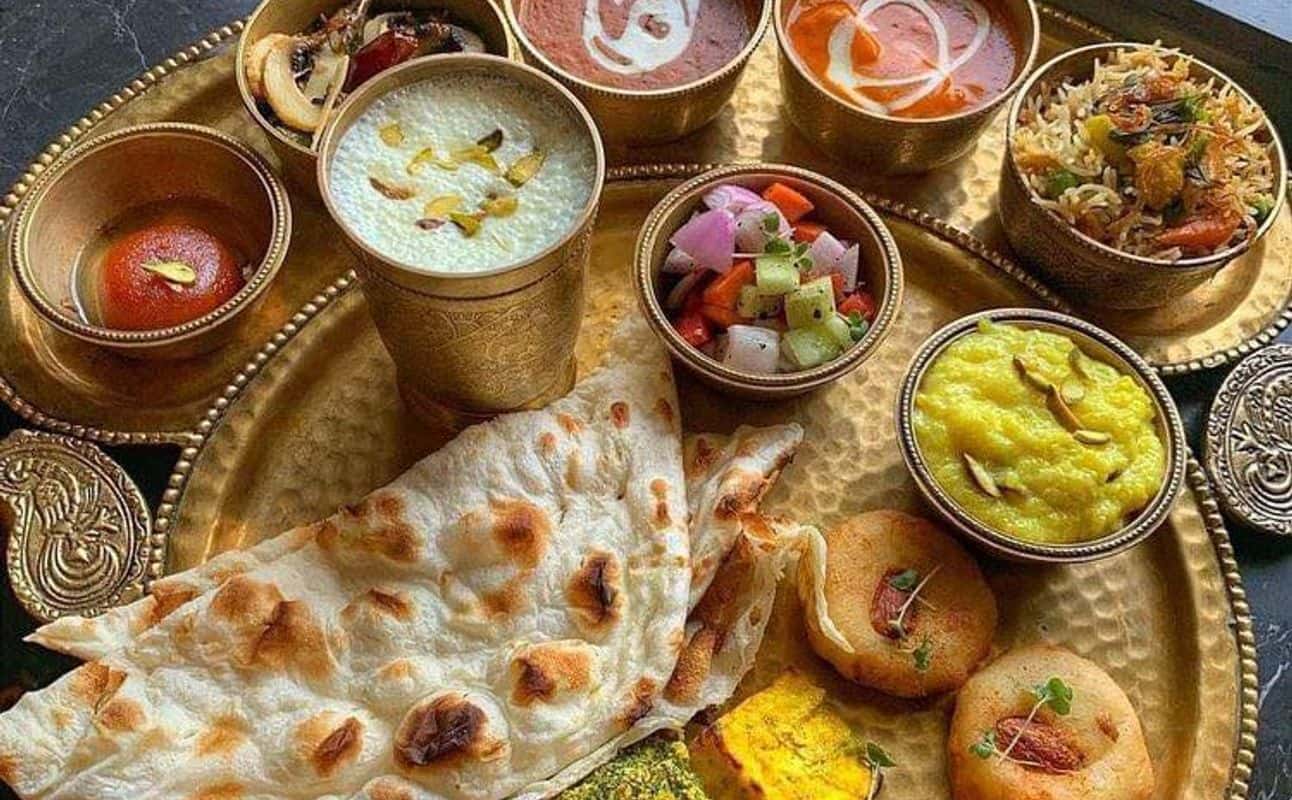 Enjoy Indian cuisine at Shiraaz Express By Rajputana - CBD in Melbourne City, Melbourne