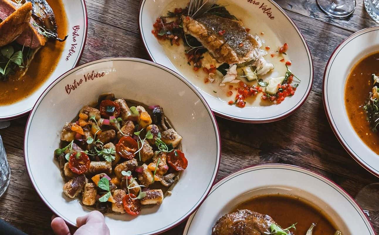 Bistro Voliere
