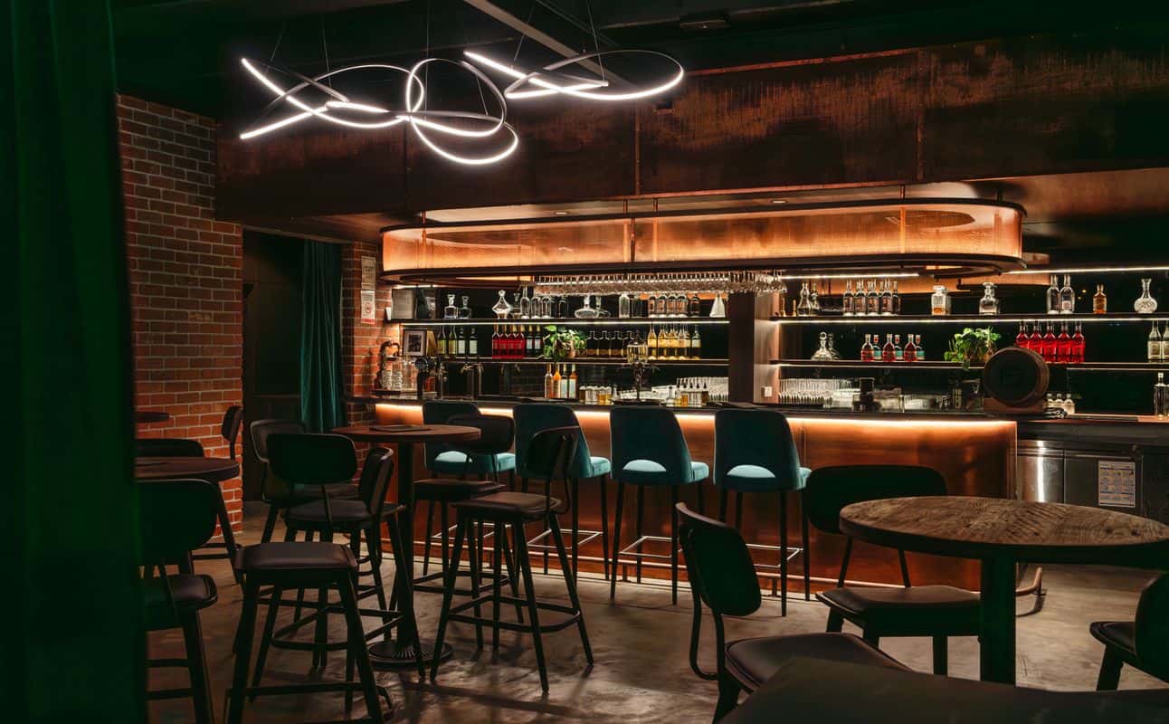 Six-Tricks Distilling Co