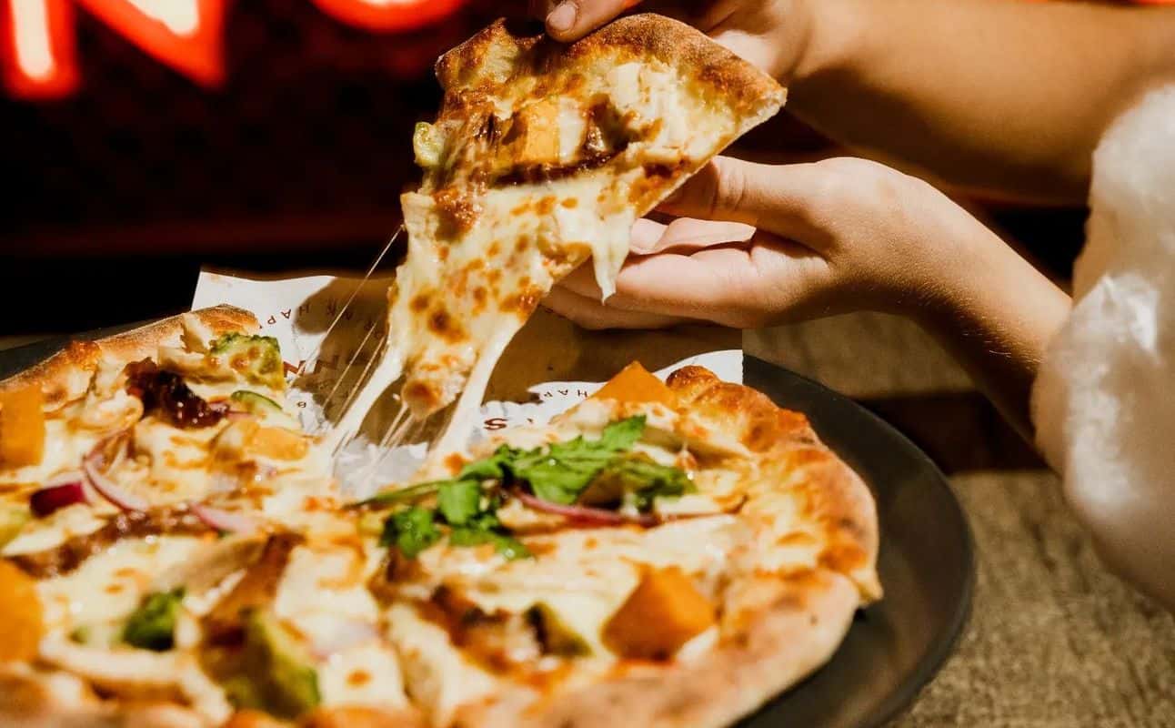 Enjoy Italian, Seafood, Steakhouse, Gluten Free options, Vegan options, Vegetarian options, Restaurant, Indoor & outdoor seating, $$$$, Live music, Families and Special occasion cuisine at Nonna's Restaurant in Biggera Waters, Gold Coast