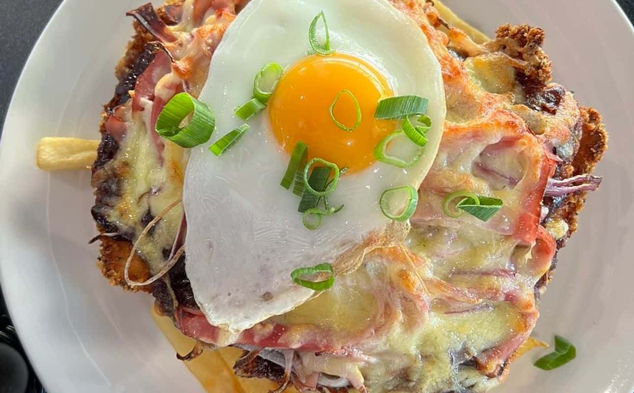 Enjoy Australian, Gluten Free options, Vegan options, Vegetarian options, Cafe, Indoor & outdoor seating, $$$, Groups and Families cuisine at Fannie Bay Cool Spot in Fannie Bay, Darwin