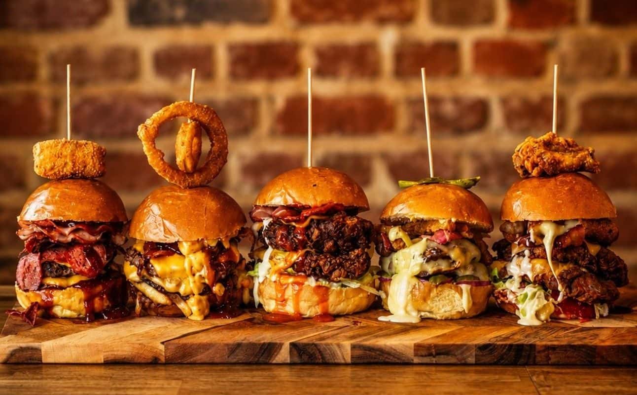 Enjoy American, Burgers, Vegetarian options, Restaurant, Street parking, Child friendly, $$$, Families and Groups cuisine at Benny's Burger in Milton, Brisbane