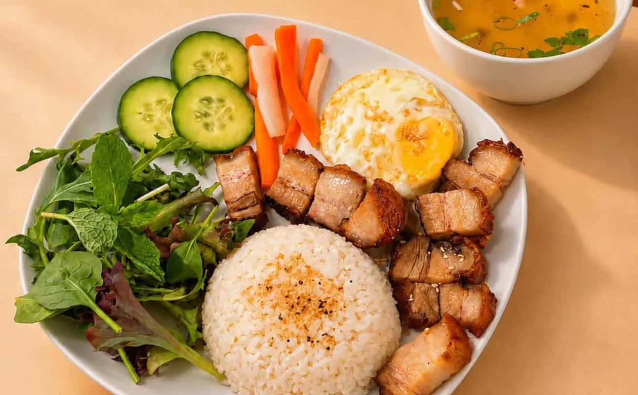 Leon's Pho and Roll