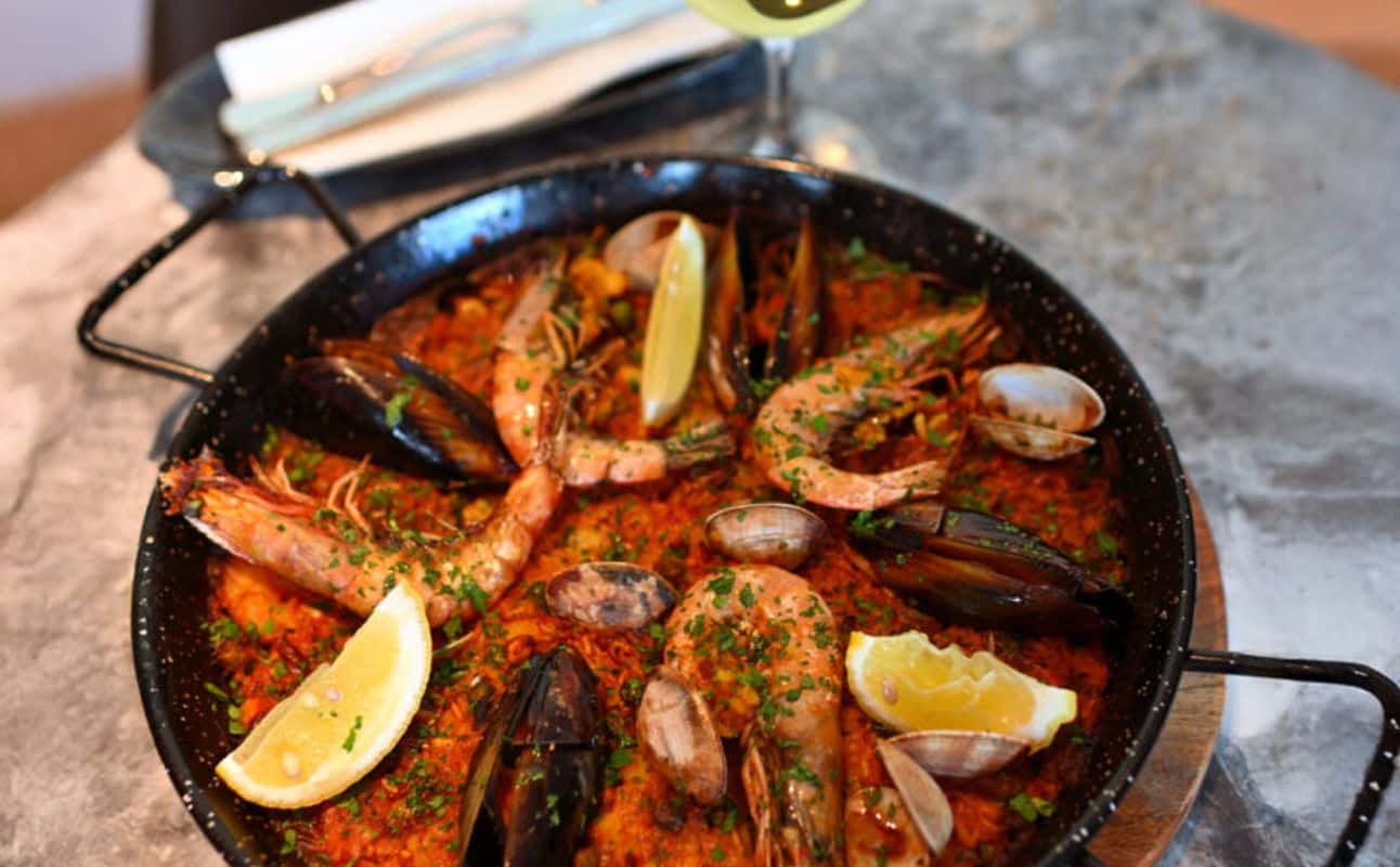 Manolo Bar & Restaurant