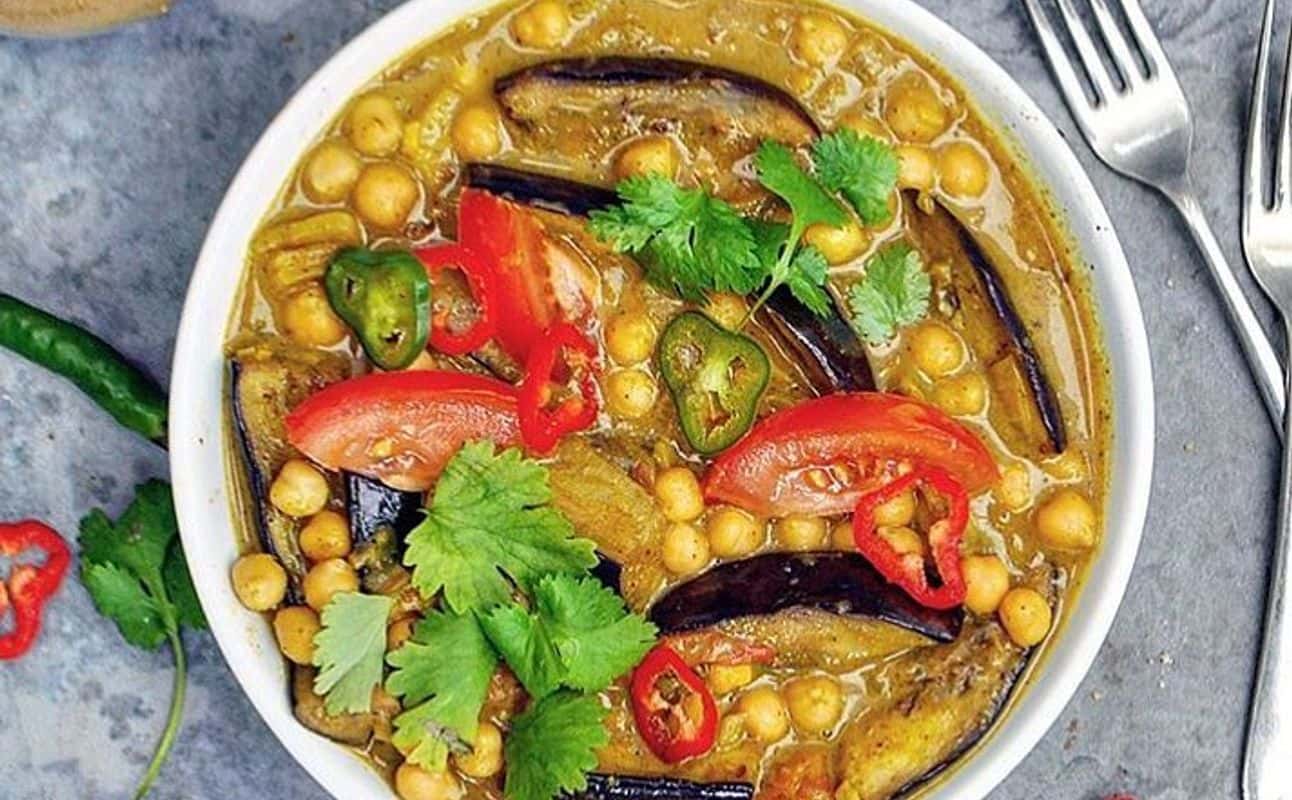 Enjoy Indian, Vegetarian, Gluten Free options, Vegan options, Vegetarian options, Restaurant, Wheelchair accessible, Table service, Private dining, Indoor & outdoor seating, $$$, Live music and Groups cuisine at Saffron Indian Gourmet in Broadbeach, Gold Coast