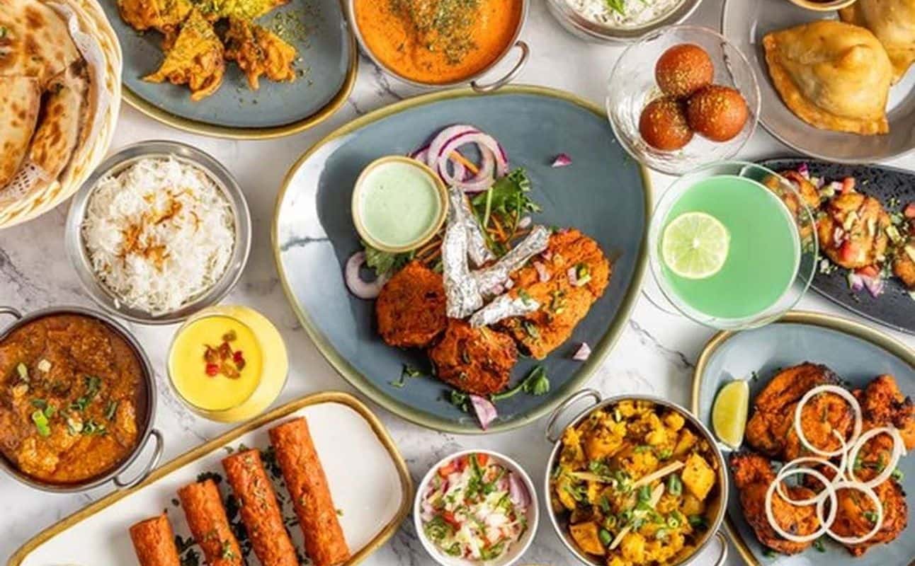 Enjoy Indian, Vegetarian options, Vegan options, Restaurant, Free wifi, Non-smoking, Indoor & outdoor seating, Street parking, Table service, $$$, Groups and Live music cuisine at Curry Leaf on Brighton in Elwood, Melbourne