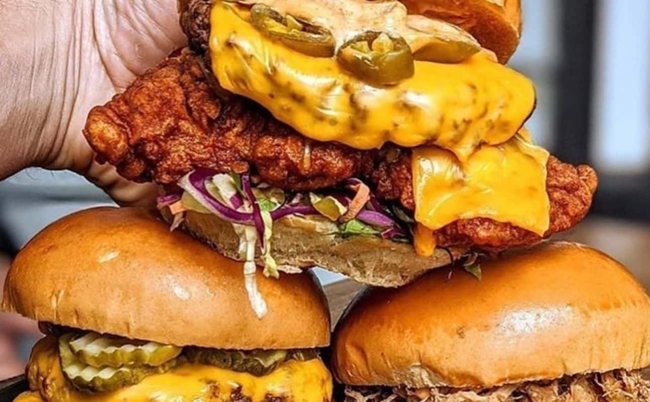Enjoy Australian, Burgers and Craft beer cuisine at Beef & Barley in Kingston, Canberra