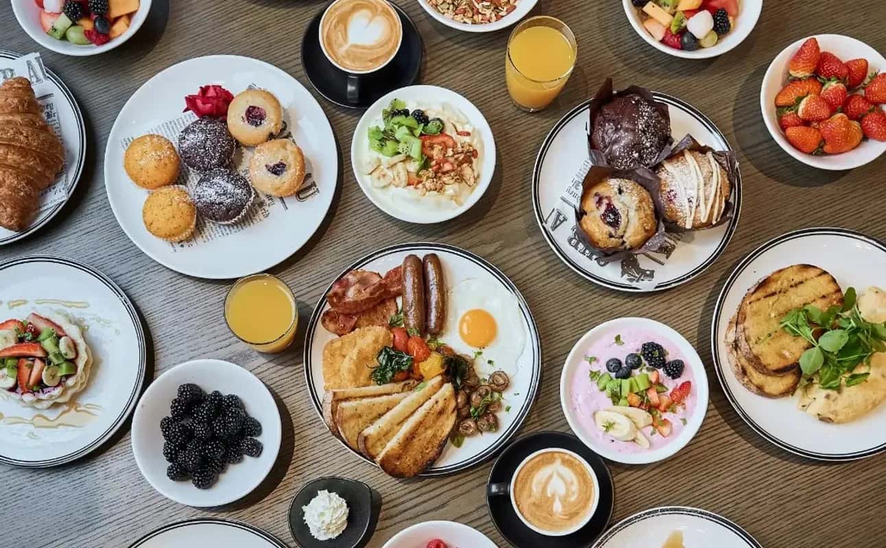 Enjoy Breakfast, Buffet, Vegetarian options, Restaurant, Families and Groups cuisine at Port Bistro ( Dorsett Melbourne ) in Melbourne CBD, Melbourne