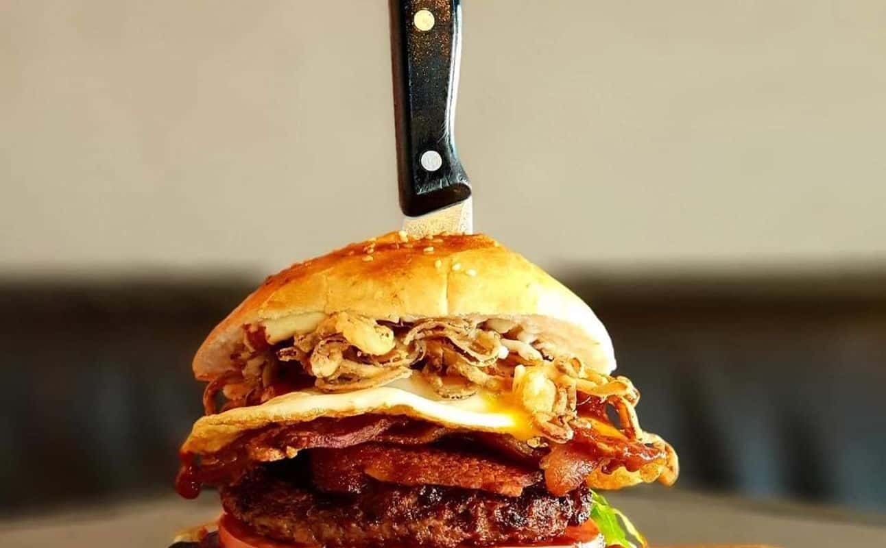 Enjoy Burgers and Australian cuisine at The Burger Bar in Noosaville, Sunshine Coast