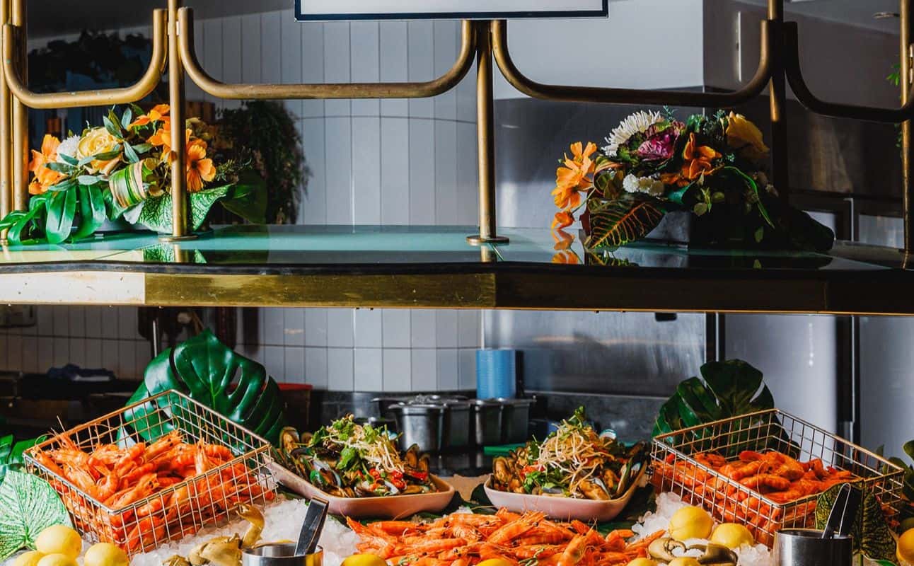 Enjoy Seafood, International, Australian, Vegetarian options, Restaurant, Highchairs available, Wheelchair accessible, Free wifi, $$$$, Families and Groups cuisine at Harvest Buffet in Broadbeach, Gold Coast