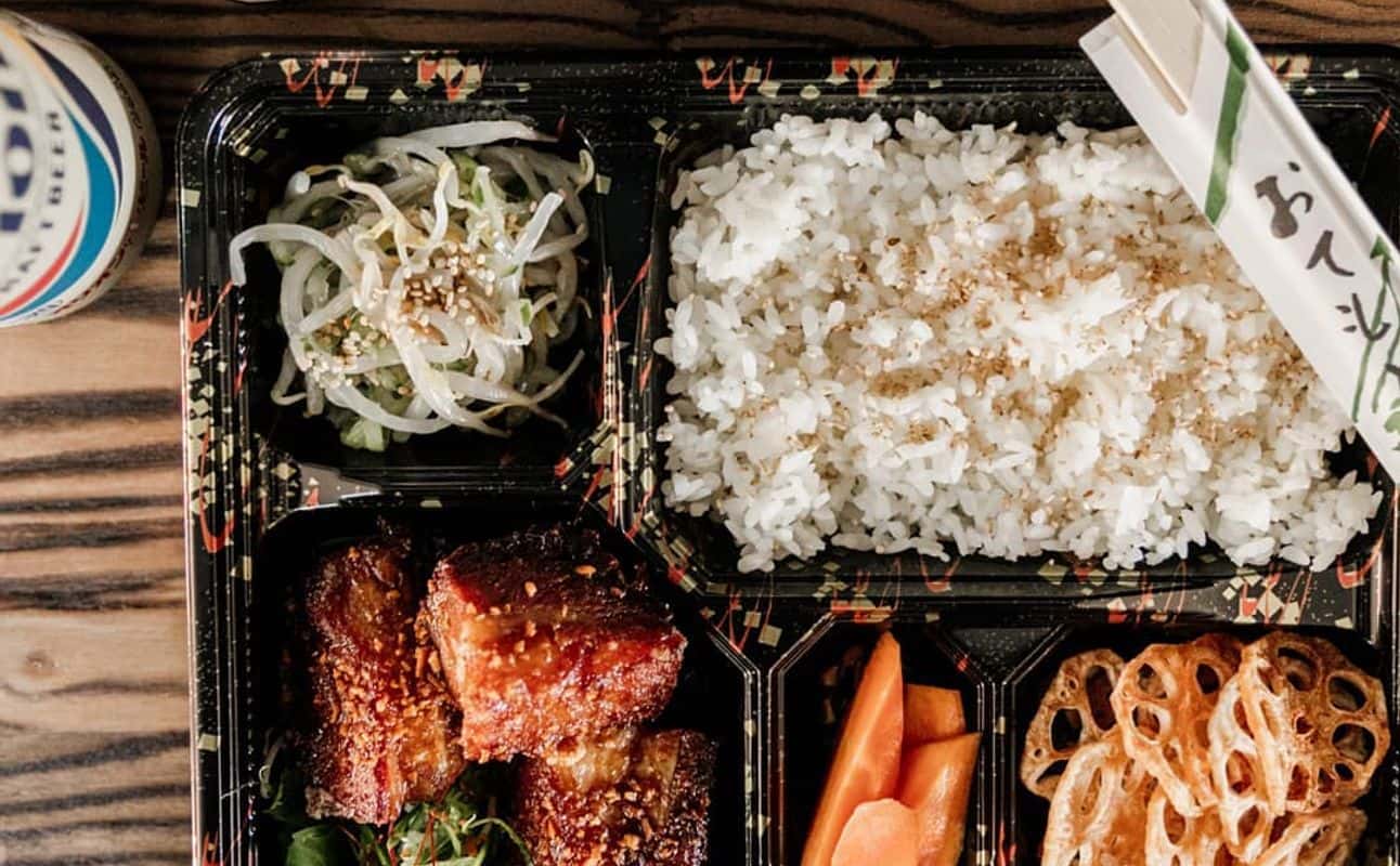 Enjoy Japanese, Sushi and Vegan cuisine at Oi Izakaya in Burleigh, Gold Coast