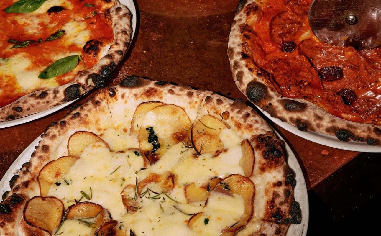 Enjoy Italian, Gluten Free options, Vegan options, Vegetarian options, Restaurant, Highchairs available, Non-smoking, Street parking, Table service, Wheelchair accessible, $$$, Groups and Families cuisine at Pizza E Mozzarella Bar in Adelaide CBD, Adelaide
