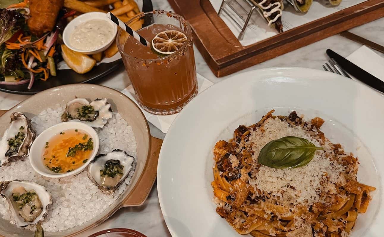 Enjoy Australian, Gluten Free options, Vegan options, Vegetarian options, Hotel restaurant, Cafe, Table service, $$ and Groups cuisine at Bar Thirty6 in Darlinghurst, Sydney