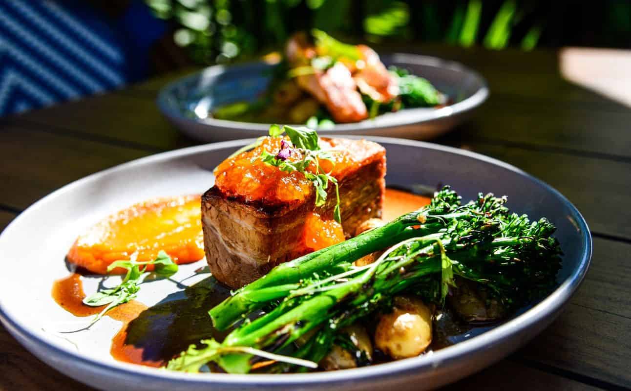 Enjoy Australian, Pub Food, Vegan Options, Vegetarian options, Hotel Restaurant, Indoor & Outdoor Seating, Beer Garden, $$, Families and Groups cuisine at Fig Restaurant and Beer Garden in Wynnum, Brisbane