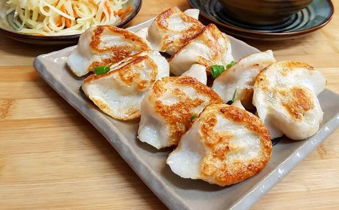 Enjoy Chinese cuisine at Fantong in Leichhardt , Sydney