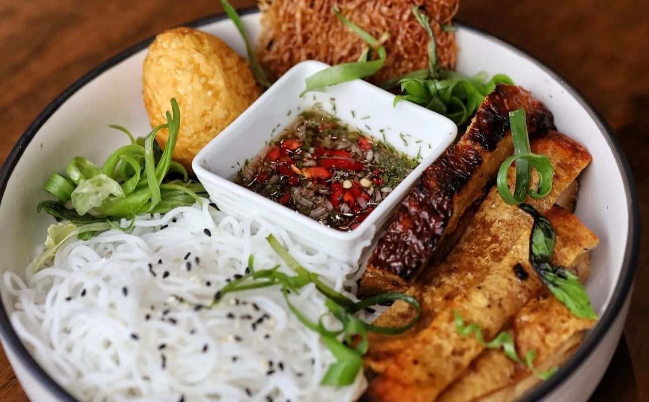 Enjoy Vietnamese and Asian cuisine at Hanoi Shuffle in Rozelle, Sydney