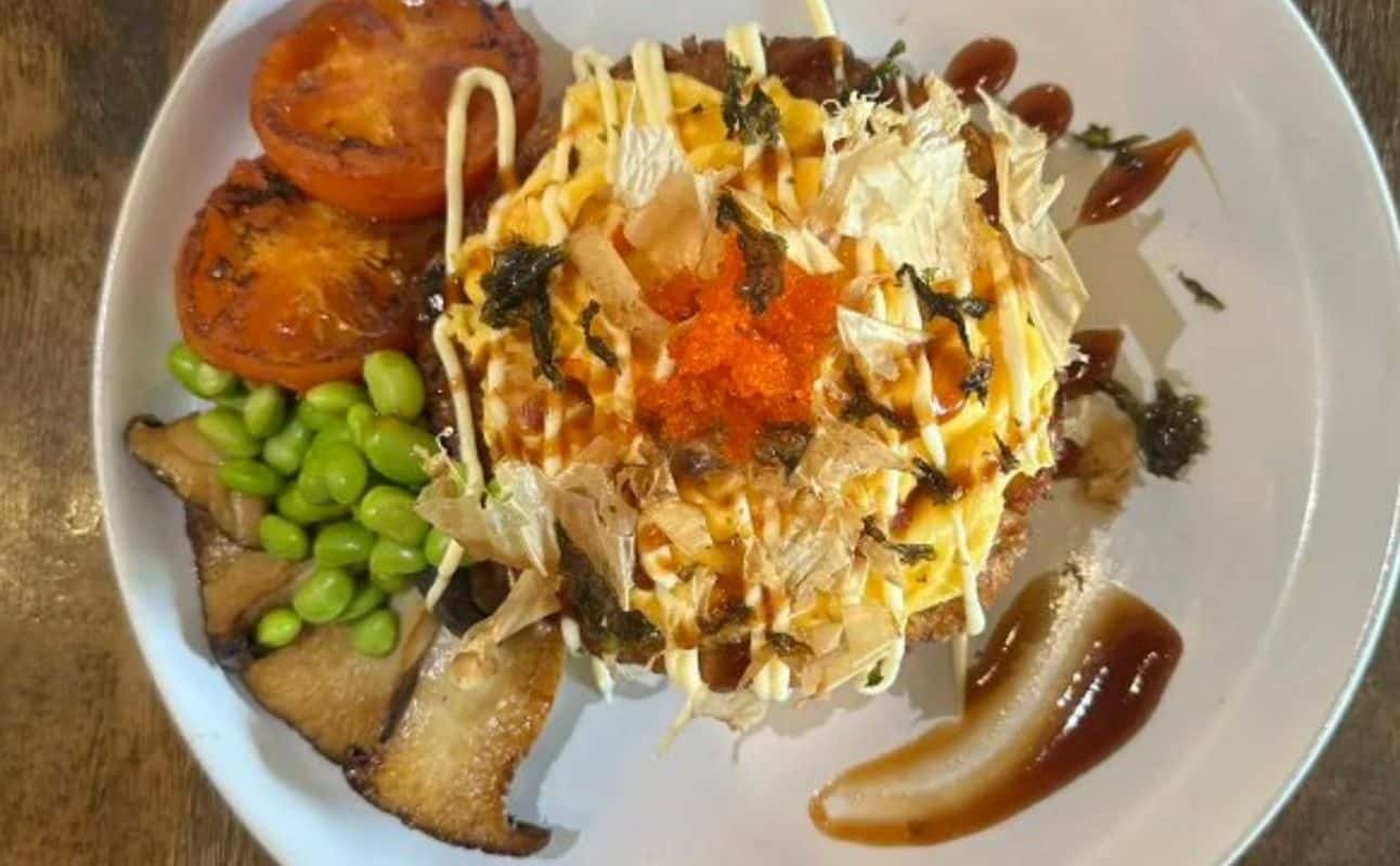 Enjoy Japanese, Restaurant, Table service, Free onsite parking, $$, Local cuisine and Families cuisine at Kinji Noodle and Rice in Ettalong , Central Coast & Hunter Valley
