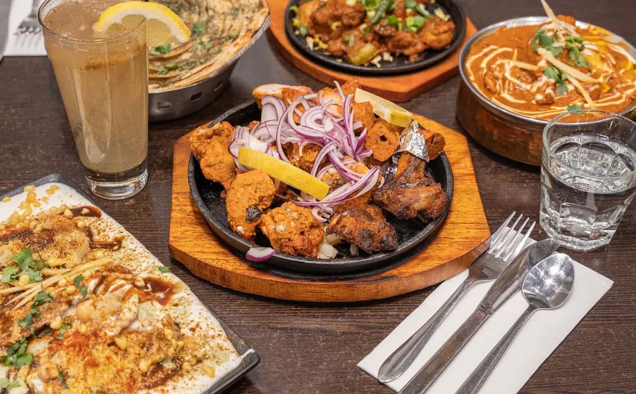 Enjoy Indian, Thai, Vegetarian options, Vegan options, Restaurant, Wheelchair accessible, $$$, Families and Groups cuisine at Minar Point Cook in Point Cook, Melbourne
