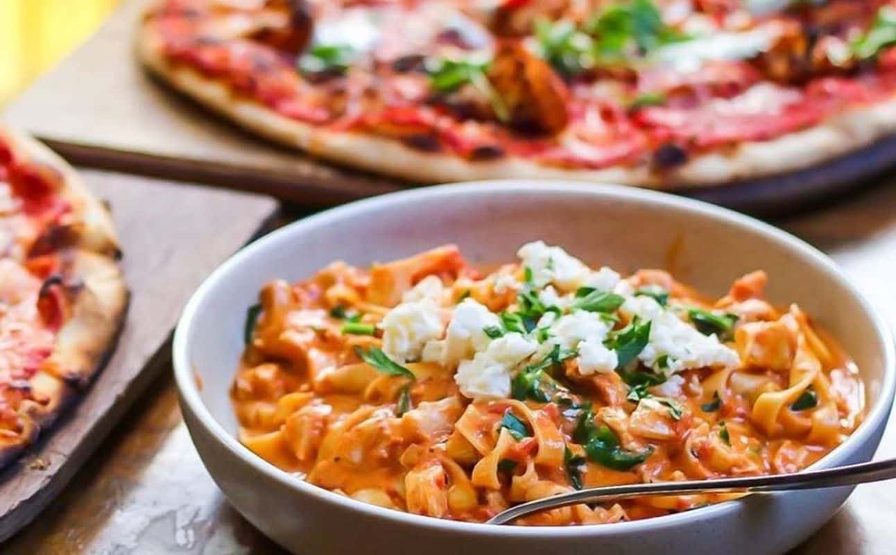 Enjoy Pizza, Vegan, Vegan options, Vegetarian options, Gluten Free options, Restaurant, Highchairs available, Wheelchair accessible, Table service, $$$, Groups and Families cuisine at Borruso's Crows Nest in Crows Nest, Sydney