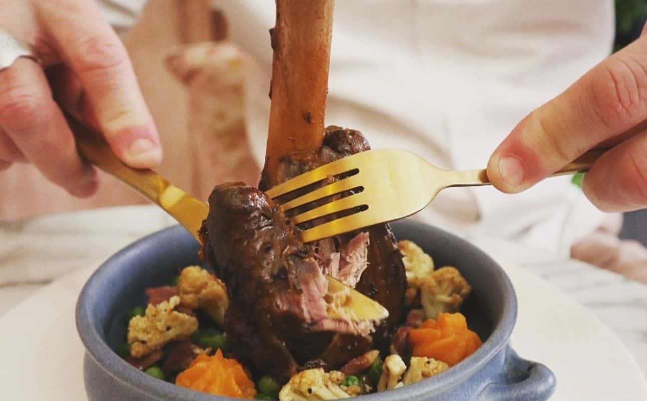 Enjoy French and Wine bar cuisine at Rosé Royale in Potts Point, Sydney