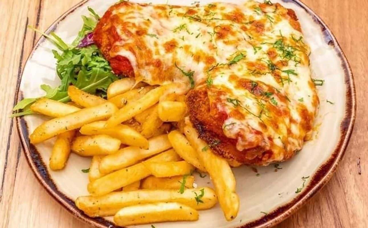 Enjoy Australian, Vegan options, Vegetarian options, Restaurant, Late night, Wheelchair accessible, Table service, Indoor & outdoor seating, $$$, Groups and Families cuisine at Platform 3095 in Eltham, Melbourne