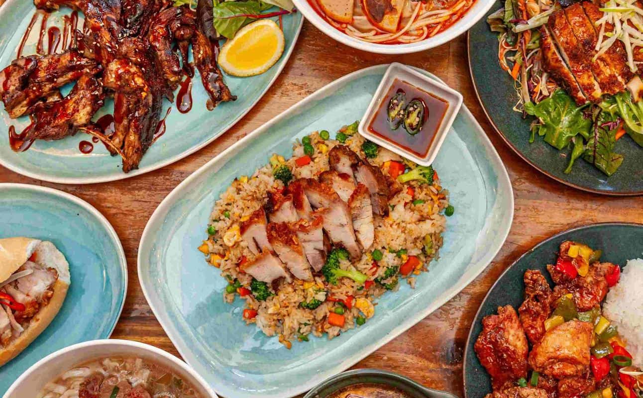 Enjoy Vietnamese, Asian, Vegetarian options, Gluten Free options, Restaurant, Child friendly, Table service, Indoor & outdoor seating, $$, Families and Groups cuisine at Pho 88 in Williamstown, Melbourne