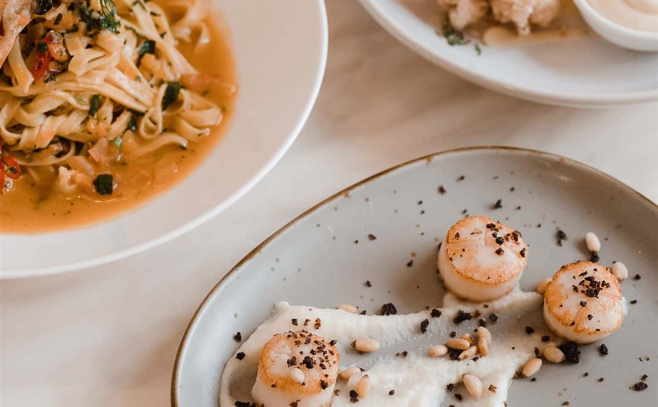 Enjoy Australian, Fine dining, Hotel restaurant, Indoor & outdoor seating, $$$$, Families and Special occasion cuisine at Pasadena in Church Point, Sydney