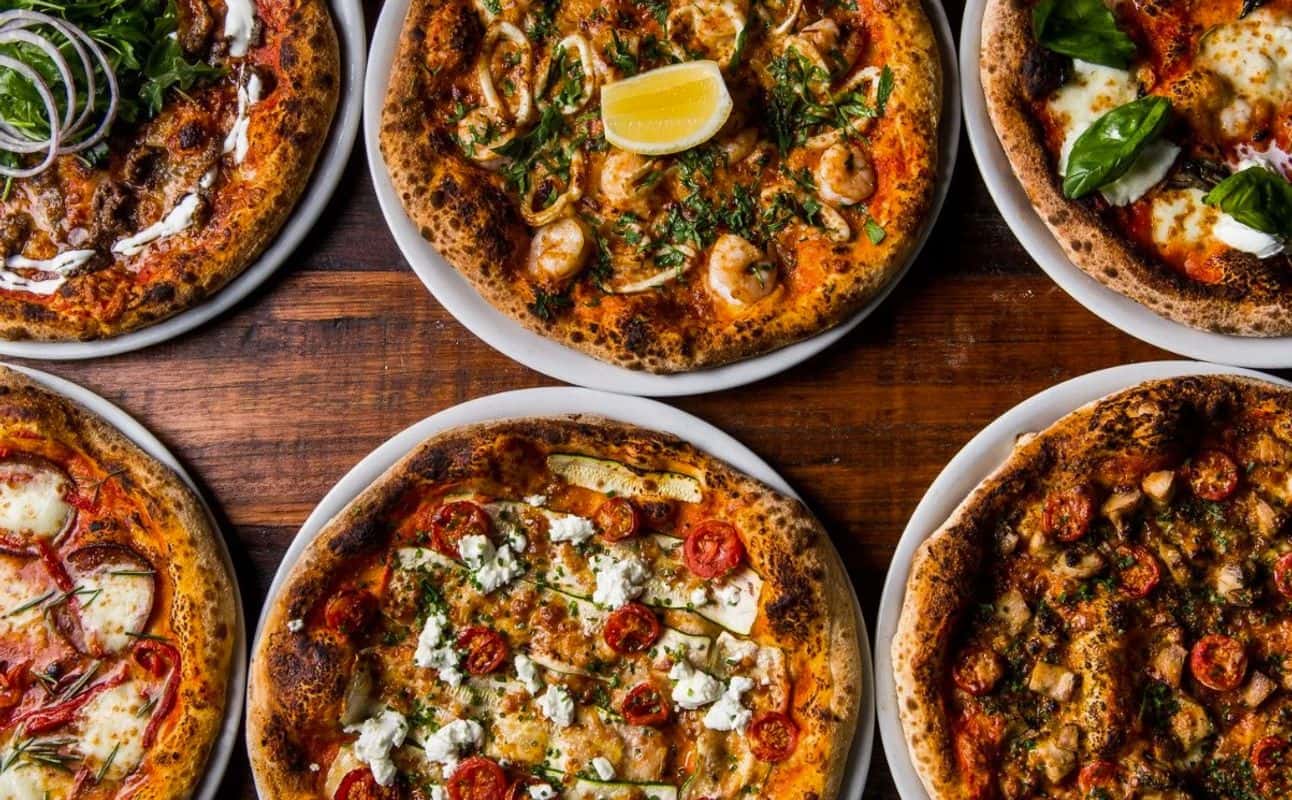 Enjoy Italian, Pizza, Gluten Free options, Gastropub, Indoor & outdoor seating, Dog friendly, $$$, Families, Groups, Live music and Views cuisine at Justin Lane in Geelong Central, Geelong & The Bellarine