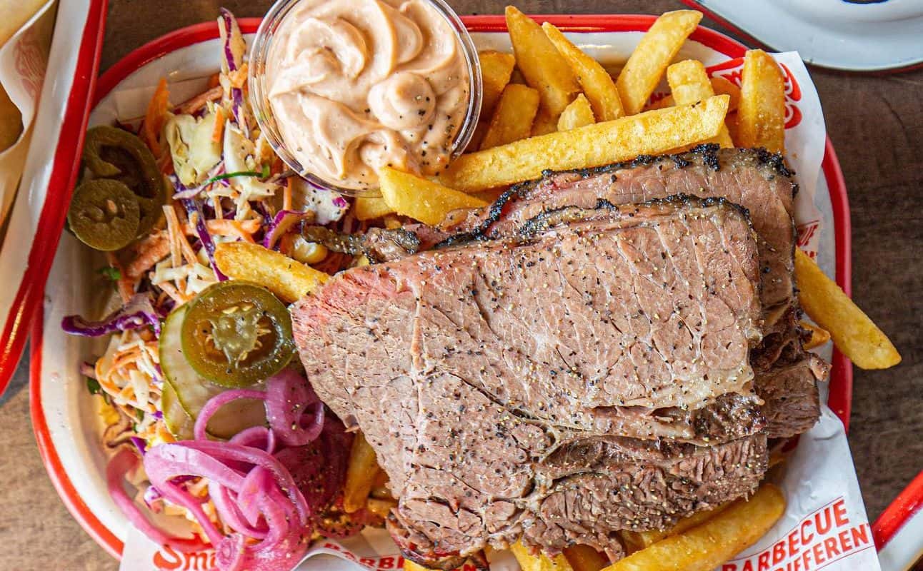 Enjoy American and Grill & barbeque cuisine at Smoky Sue's Barbecue Penrith in Penrith, Sydney