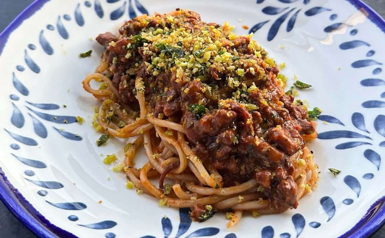 Enjoy Italian, Seafood, Restaurant, Highchairs available, Non-smoking, Indoor & outdoor seating, Table service, Waterfront, Wheelchair accessible, $$$$, Families and Groups cuisine at Chiosco By Ormeggio in Mosman, Sydney