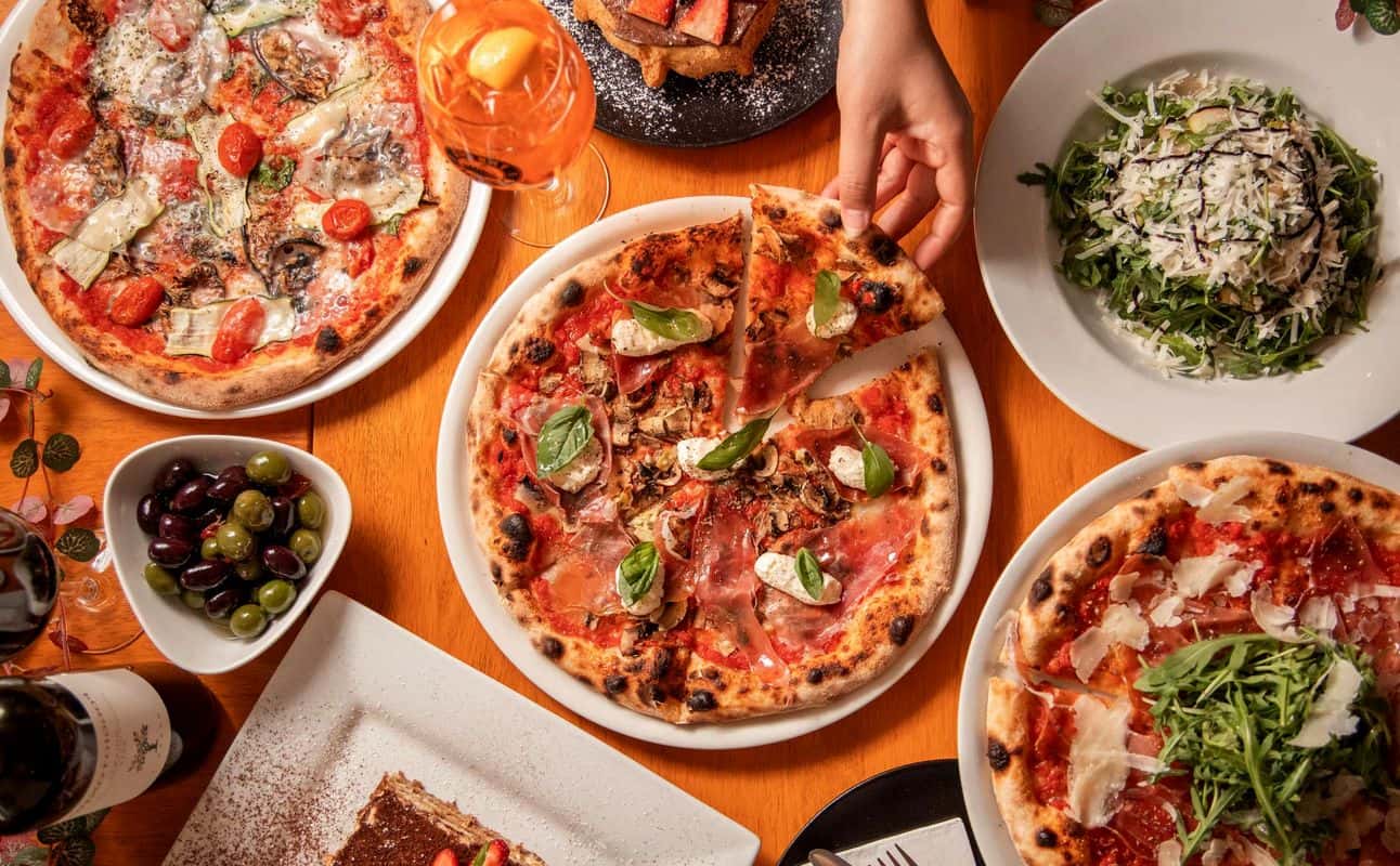 Enjoy Italian, Gluten Free options, Vegan options, Vegetarian options, Restaurant, Indoor & outdoor seating, $$, Groups and Families cuisine at Farina Pizzeria Waitara in Hornsby, Sydney
