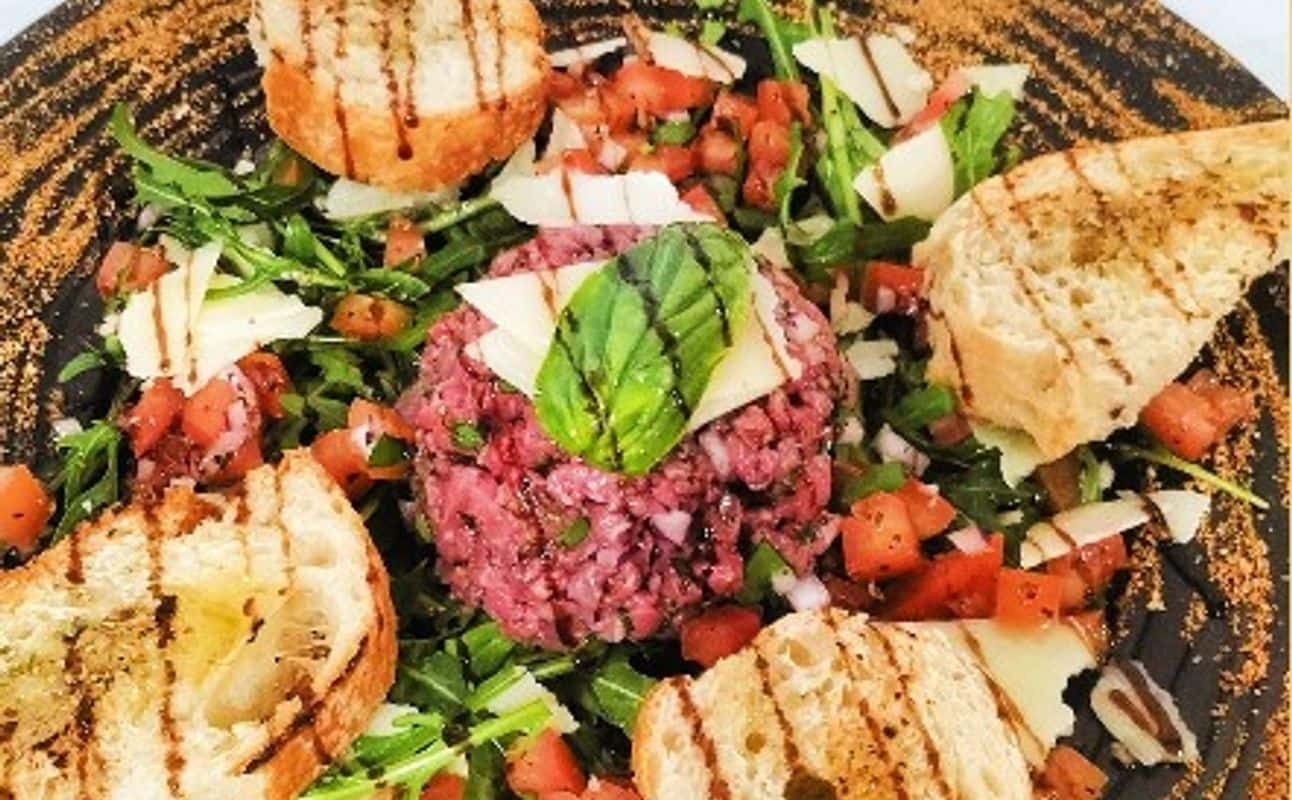 Enjoy Italian, Pizza, Vegetarian options, Vegan options, Restaurant, Free onsite parking, Highchairs available, Street parking, Table service, Wheelchair accessible, $$$, Families, Local cuisine and Groups cuisine at Portorosa Spearwood in Spearwood, Perth