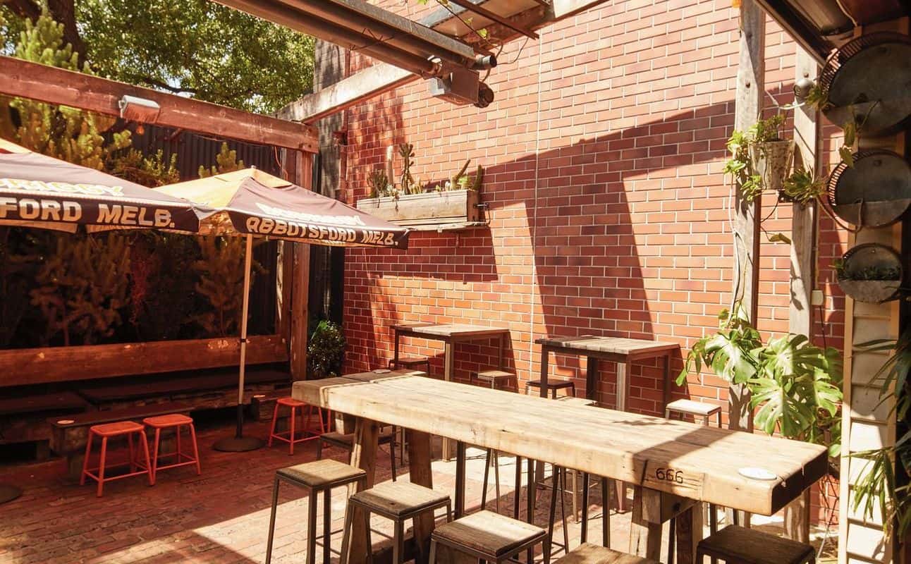 Enjoy Pub Food, Vegetarian options, Vegan options, Gluten Free options, Restaurant, Late night, $$$$ and Groups cuisine at The Rochester Hotel in Fitzroy, Melbourne
