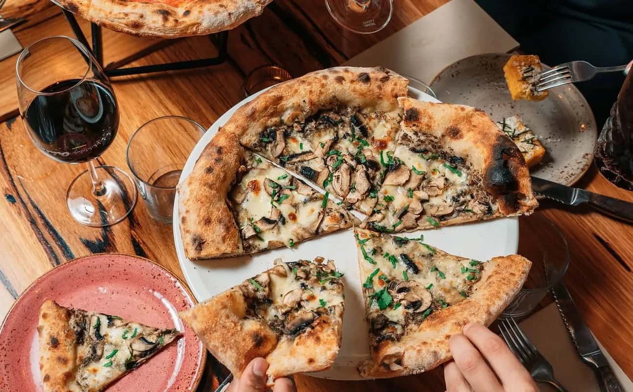 Enjoy Italian, Pizza, Vegan options, Restaurant, Indoor & outdoor seating, $$$, Groups and Families cuisine at Farro Pizzeria & Bar Windsor in Windsor, Melbourne